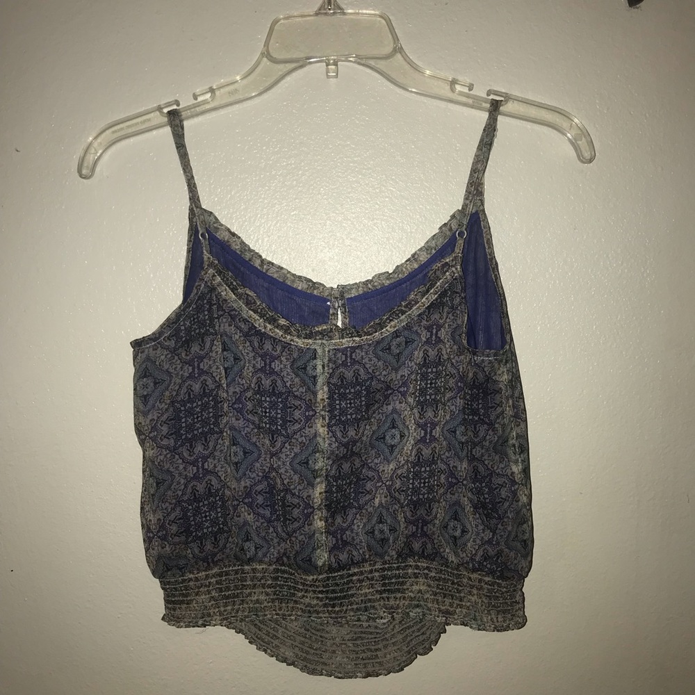 Crop Top - Picture 2 of 3